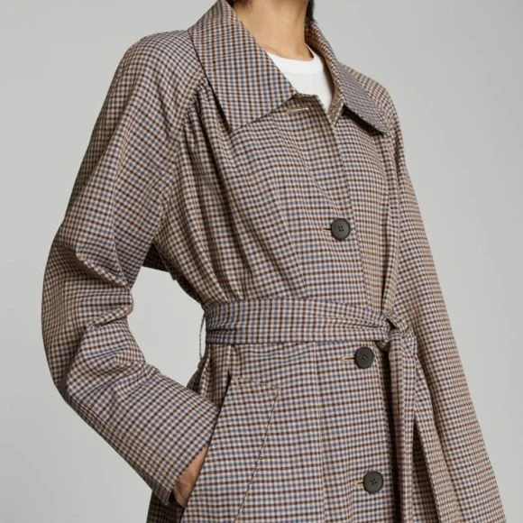 (SOLD) Everlane The Gathered Drape Trench in Plaid - Picture 6 of 14